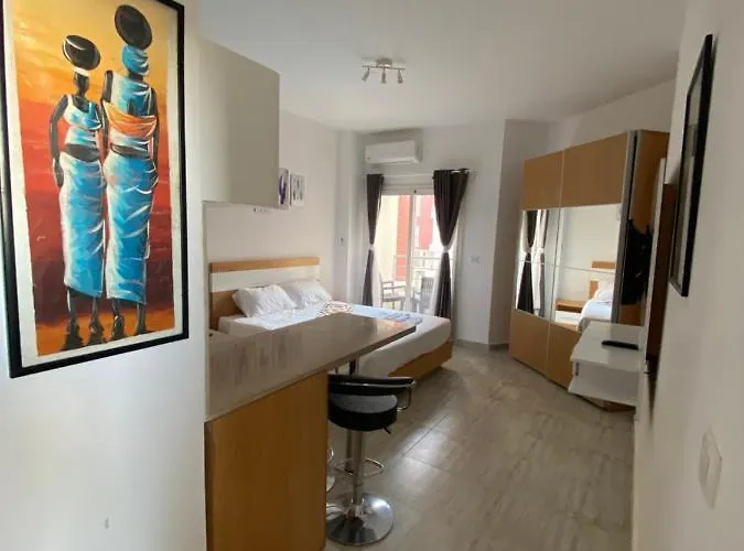 E301 Apartmanhotel *